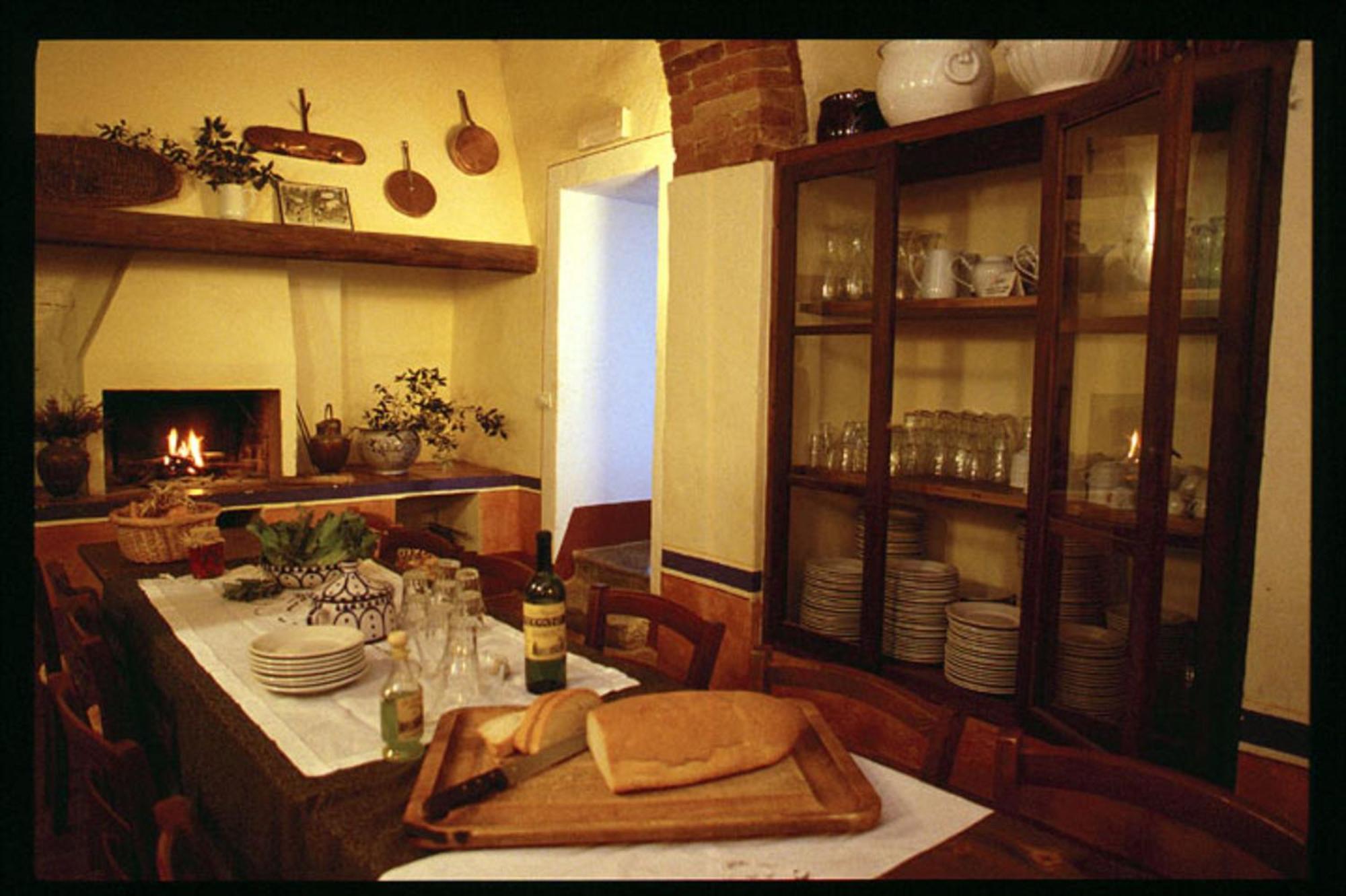 Tenuta Di Spannocchia Rosia Luaran gambar